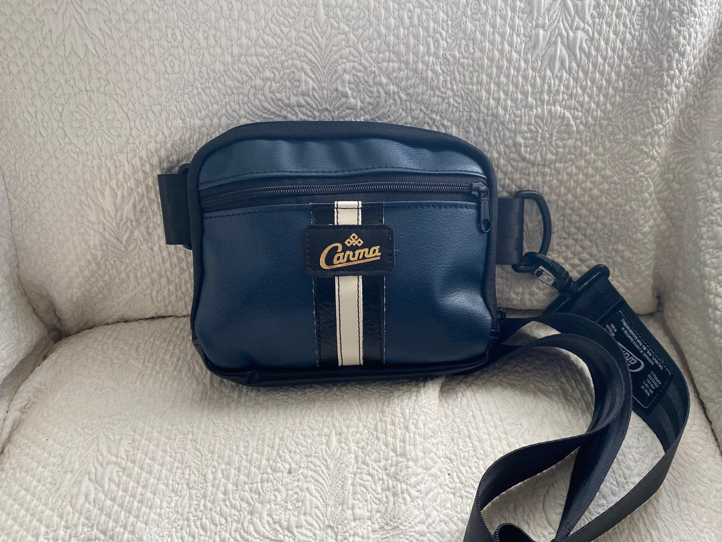 Dark Navy Speedster Crossbody