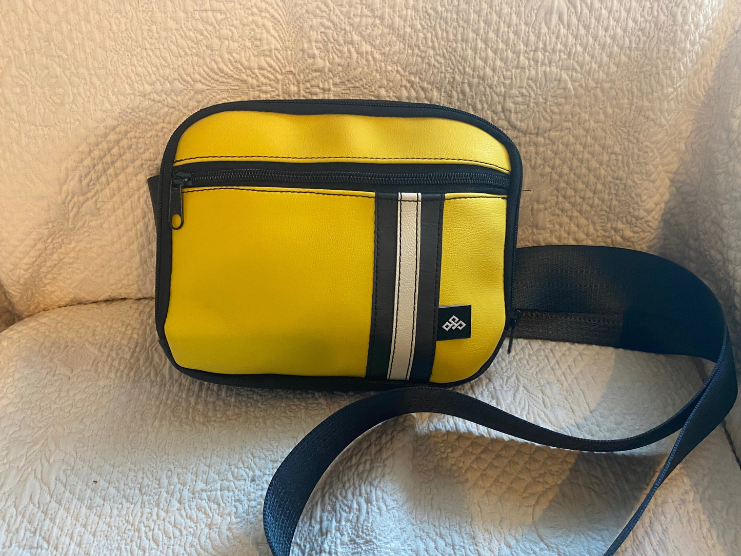 Bumble Bee Yellow Speedster Crossbody