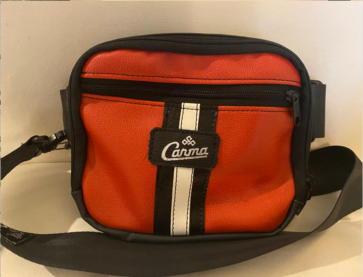 Spicy Redhead Speedster Crossbody