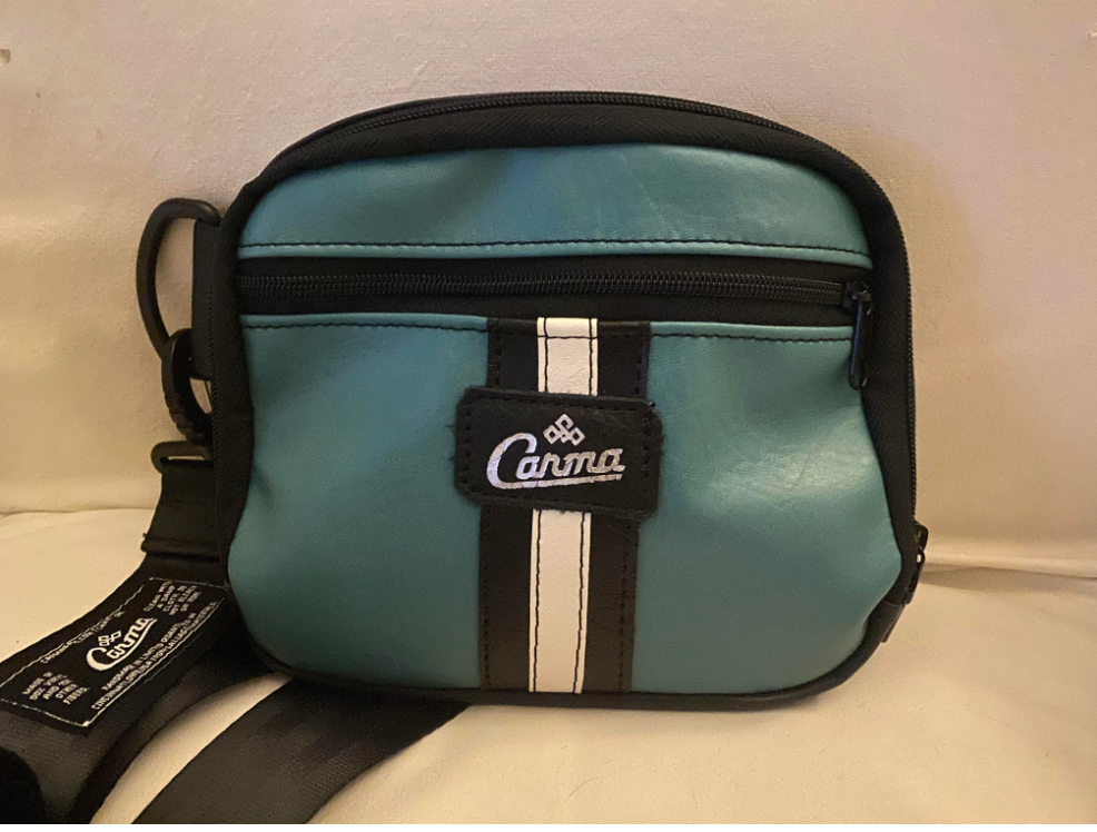Aqua Breeze Speedster Crossbody