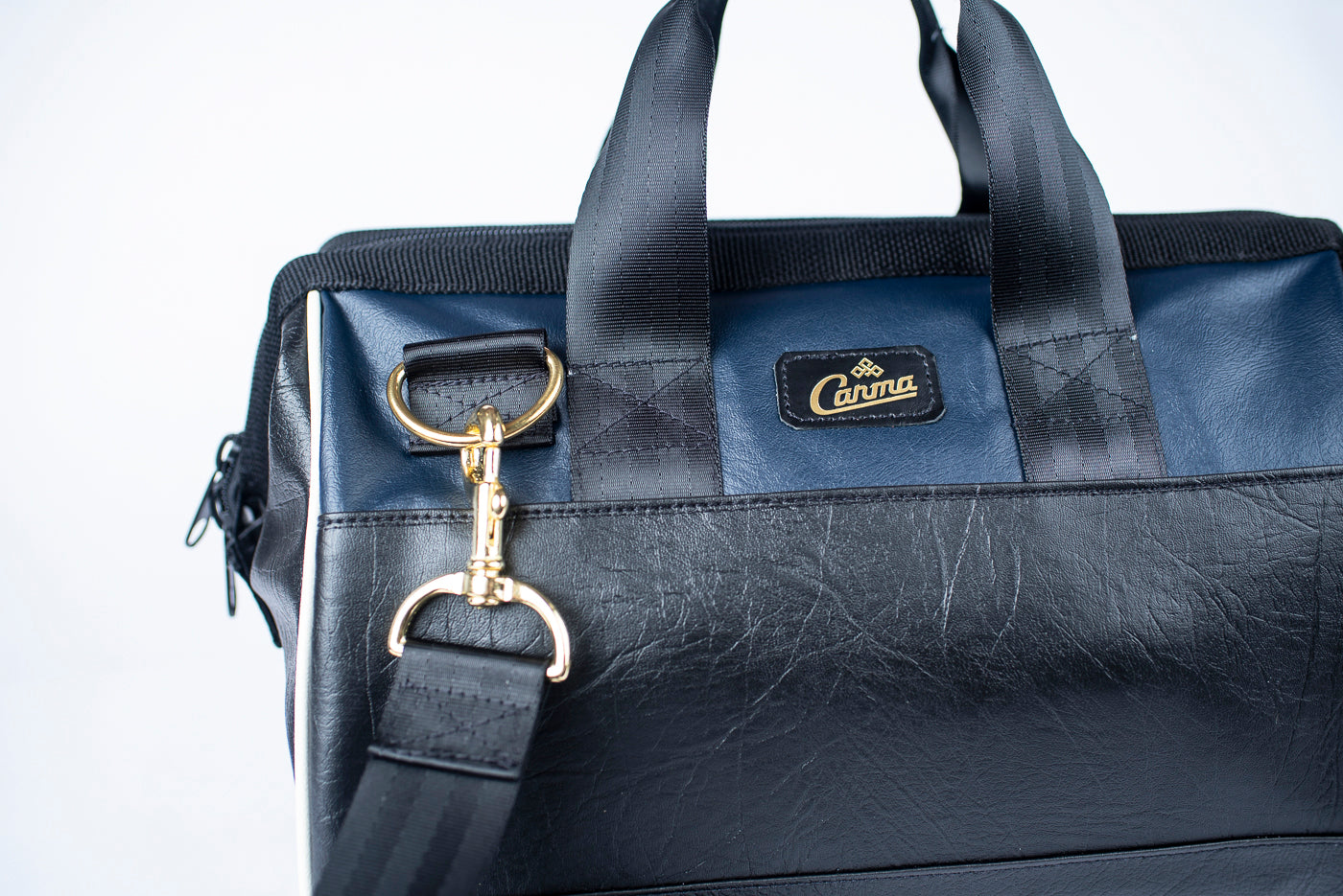 Carma Gearbag in Midnight Navy and Black