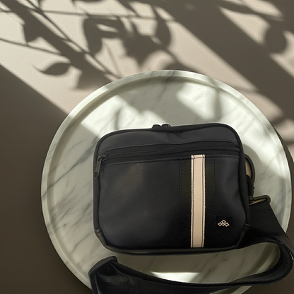 Dark Navy Speedster Crossbody